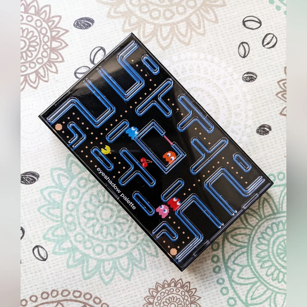 Essence x Pac-Man Limited Edition Eyeshadow Palette - 01 You'll Eat It Up